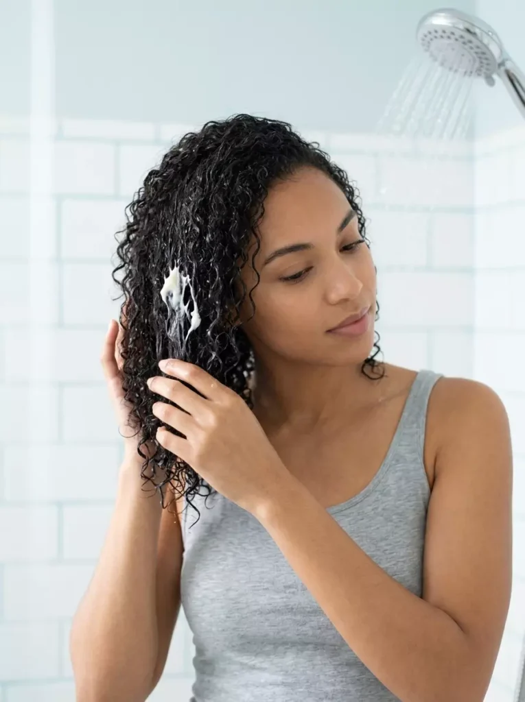 How to Maintain Curly Hairstyles